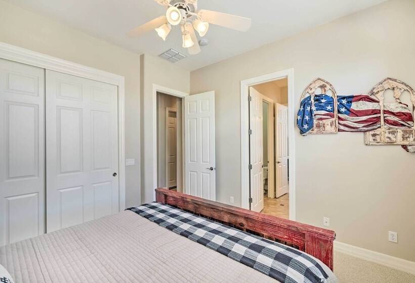 Stunning Cave Creek Home W/ Infinity Pool!