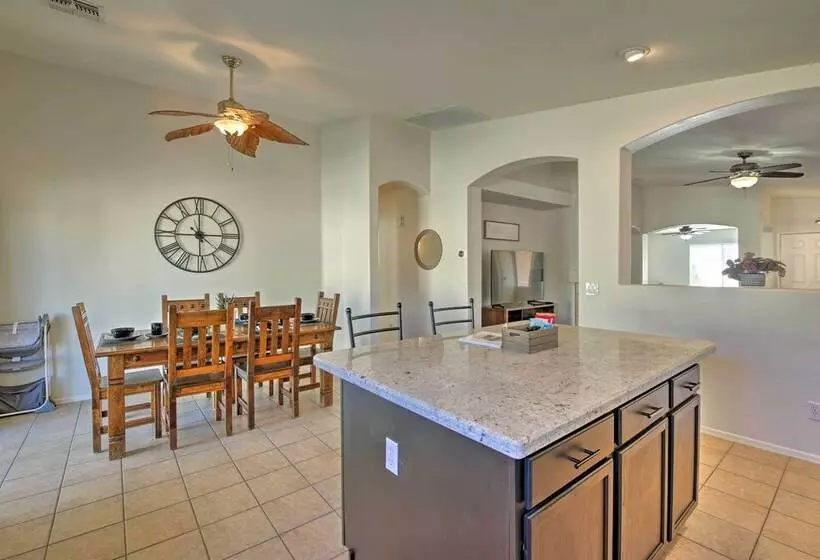 Surprise House W/ Pool, Patio & Gas Grill!