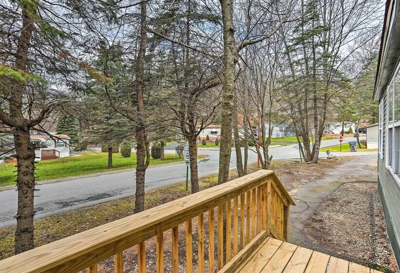 Kayaks, Electric Bicycles: Greentown Hideaway!