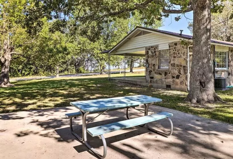 The Old Parsonage  Pindall House W/ Patio!