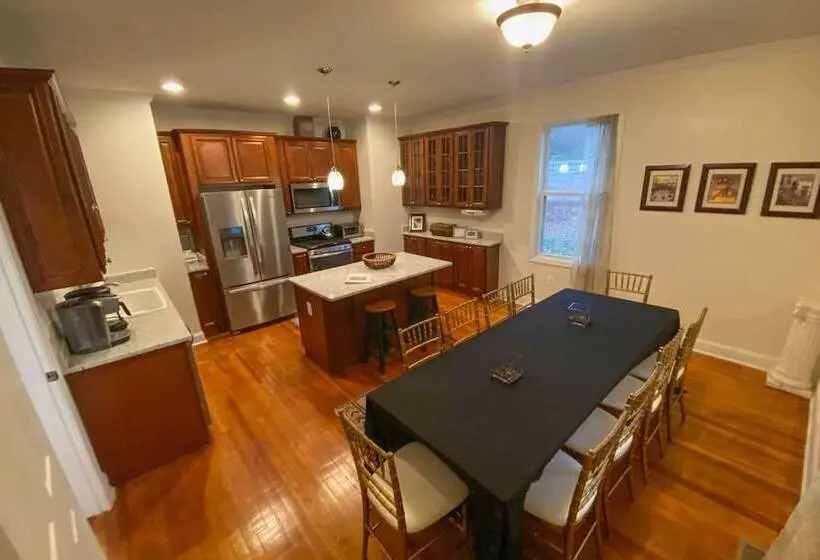 Thomson Farm  Classic Home < 10 Mi To Vineyards!