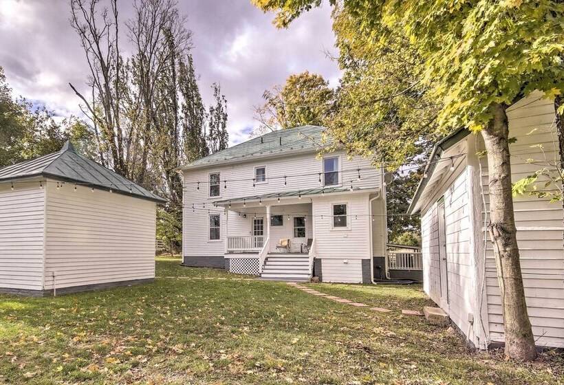 Thomson Farm  Classic Home < 10 Mi To Vineyards!