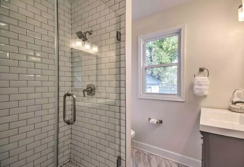 Thomson Farm  Classic Home < 10 Mi To Vineyards!