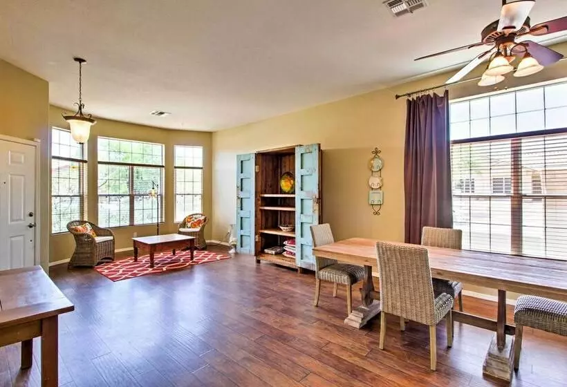 Tucson Home W/pool & Santa Catalina Mtn Views