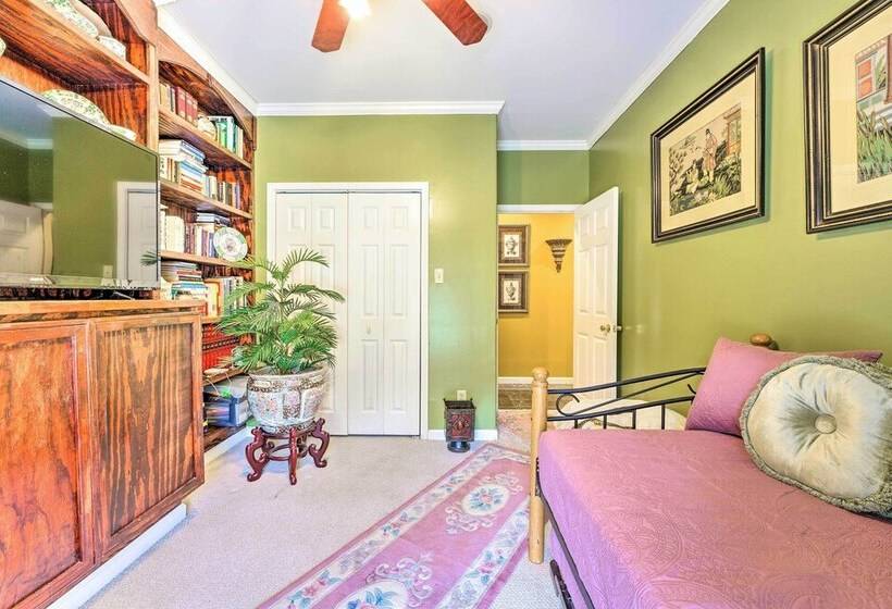 Victorian Hernando Home ~ 25 Miles To Memphis