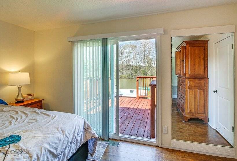 Waterfront Family Retreat W/ Fire Pit & Canoe