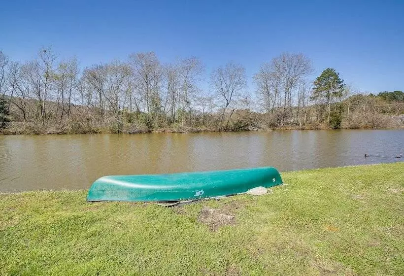 Waterfront Family Retreat W/ Fire Pit & Canoe