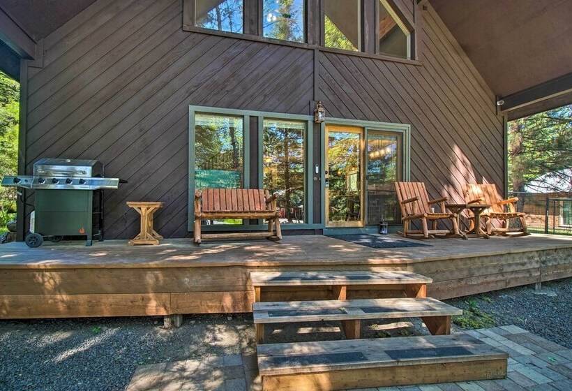 Beautiful Mccall Cabin: Perfect For Families!