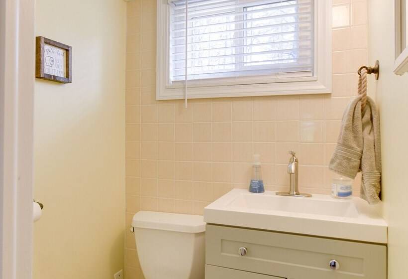 Family Friendly Bridgton Home, Steps To Lake!