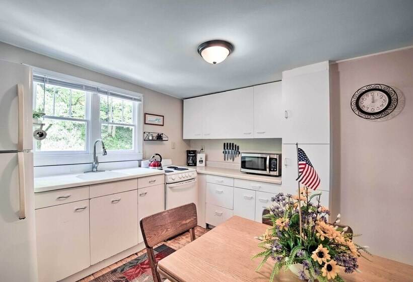 Bryson City Home W/ Private Fire Pit & Creek!