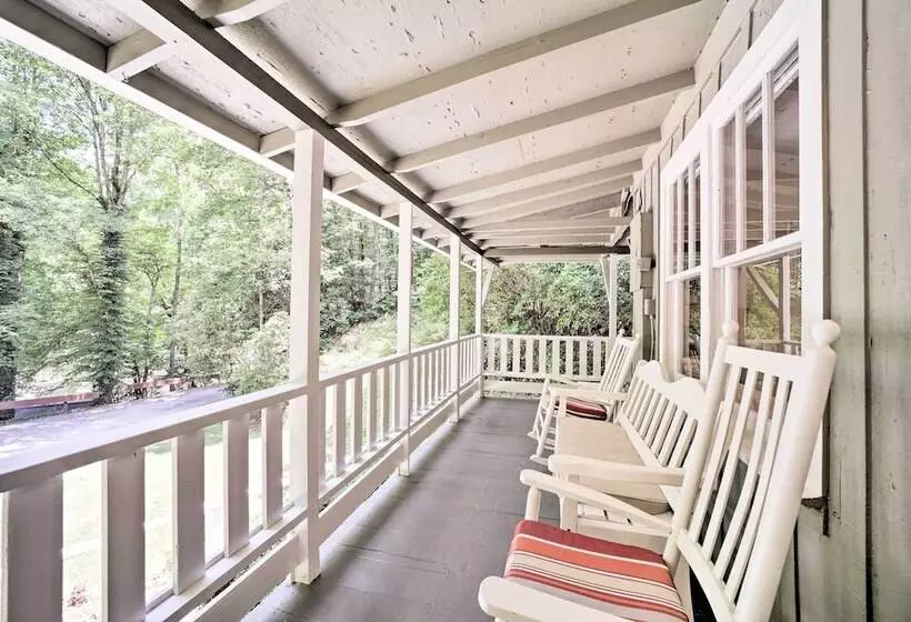 Bryson City Home W/ Private Fire Pit & Creek!