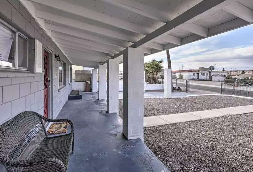 Centrally Located Gem With Laughlin Strip Views!