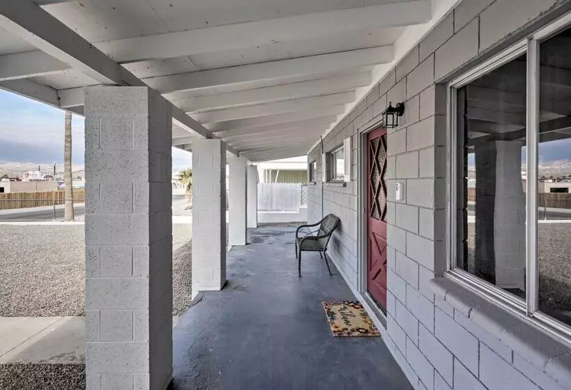 Centrally Located Gem With Laughlin Strip Views!