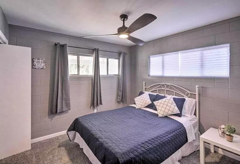 Centrally Located Gem With Laughlin Strip Views!