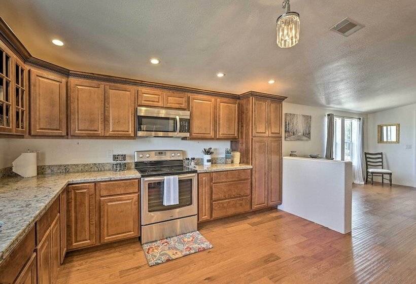Arizona Room, Gas Grill: Charming Payson Home!