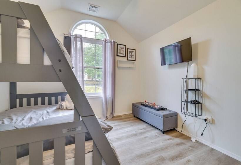 7 Mi To Camelback Mtn: Chic Penn Estates Home