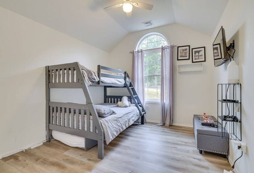 7 Mi To Camelback Mtn: Chic Penn Estates Home