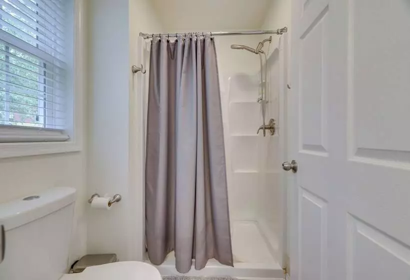 7 Mi To Camelback Mtn: Chic Penn Estates Home