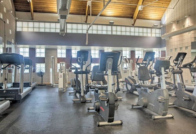 Ocean View Oasis W/ Resort Access, 2 Mi To Beach!