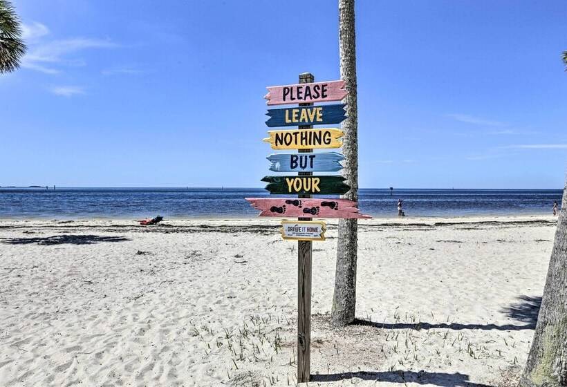 Cozy Home With Ocean View: 5 Mi To Keaton Beach!