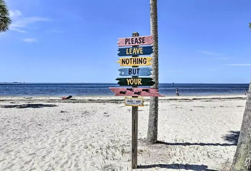 Cozy Home With Ocean View: 5 Mi To Keaton Beach!