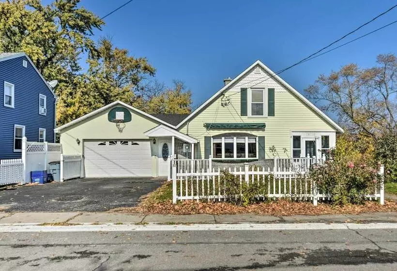 Cozy Lewiston Home < 10 Mi To Niagara Falls!