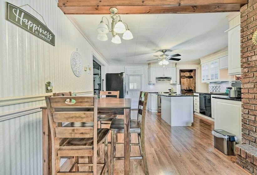 Cozy Lewiston Home < 10 Mi To Niagara Falls!