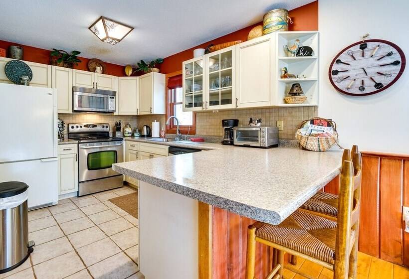 Cozy Wilmington Home: 6 Mi To Mount Snow!