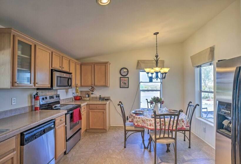 Desert Escape ~ 11 Mi To Arizona Peace Trail!