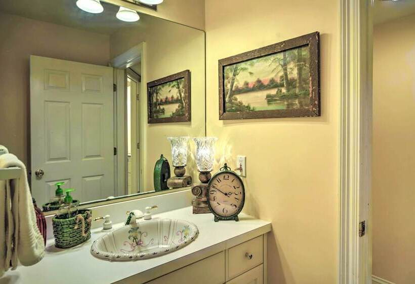 Exquisite Lake Charles Gem   Waterfront Views