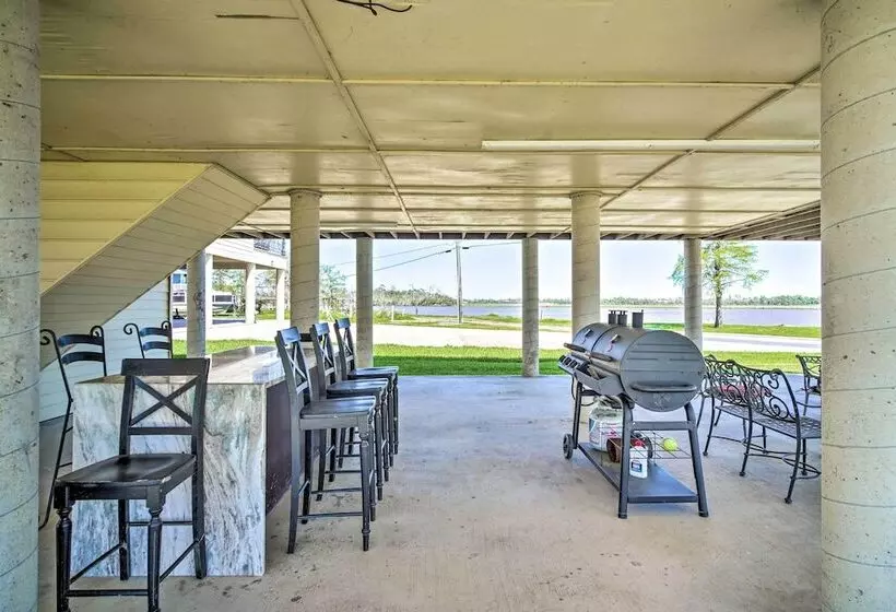Exquisite Lake Charles Gem   Waterfront Views