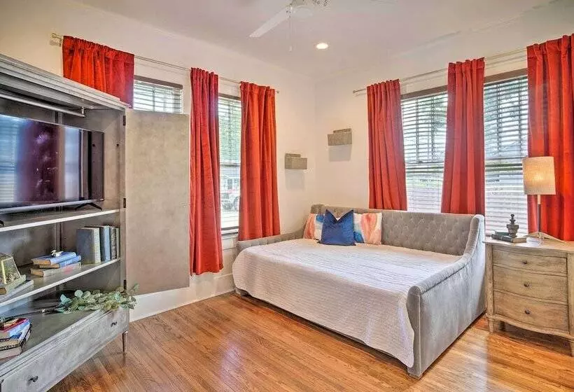 Family Friendly Lake Charles Home W/ Playset!