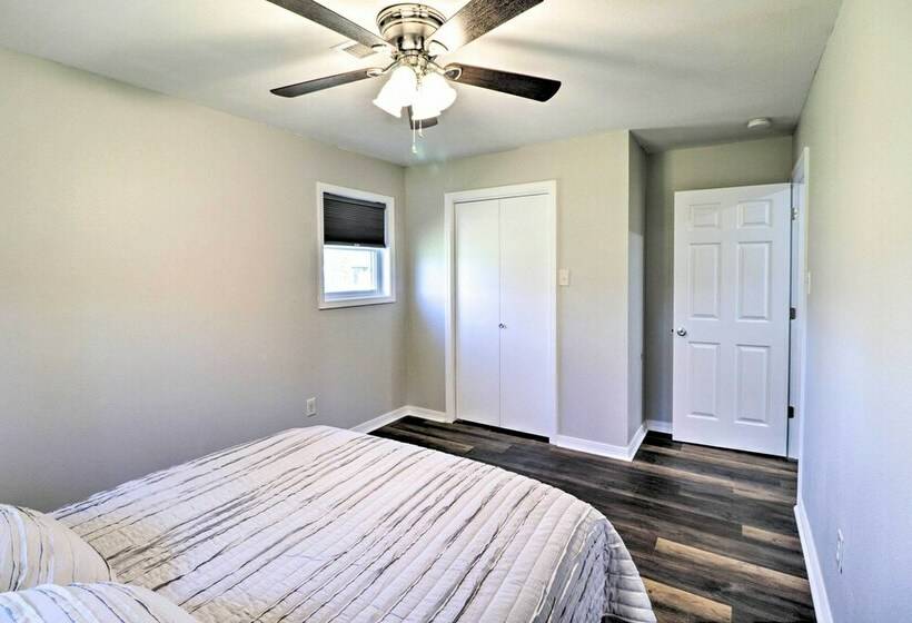 Greers Ferry Home W/ Yard, < 1 Mi To Marina!