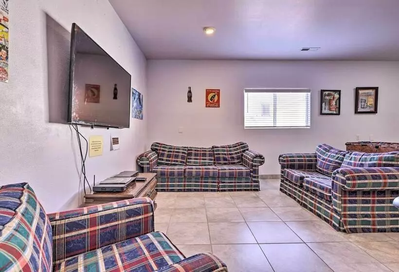 Home W/ Game Room & Fire Pit: 30 Min To Zion!