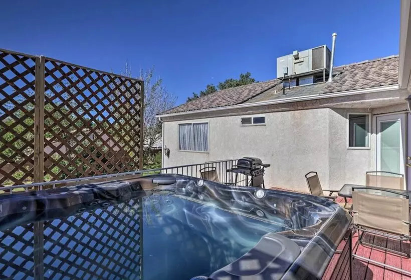 Home W/ Game Room & Fire Pit: 30 Min To Zion!