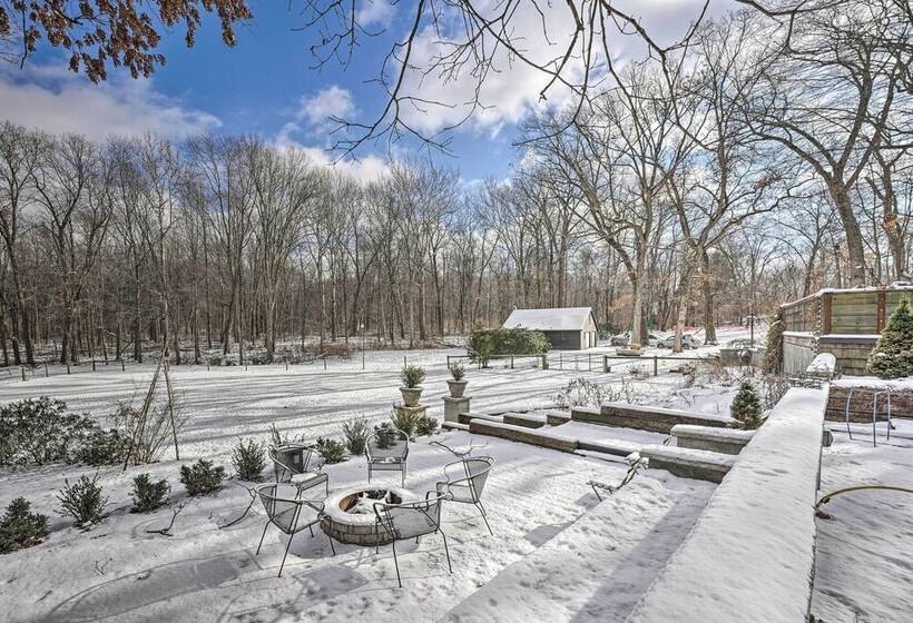 La Porte Cabin With Sauna, Decks & Fire Pit!