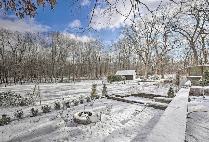 La Porte Cabin With Sauna, Decks & Fire Pit!
