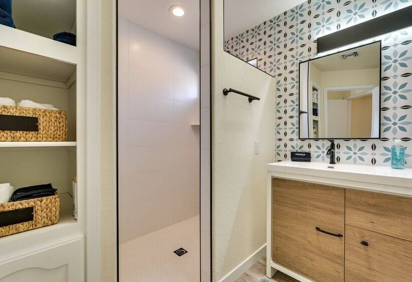 Lake Havasu City Home W/ Private Pool & Gazebo!