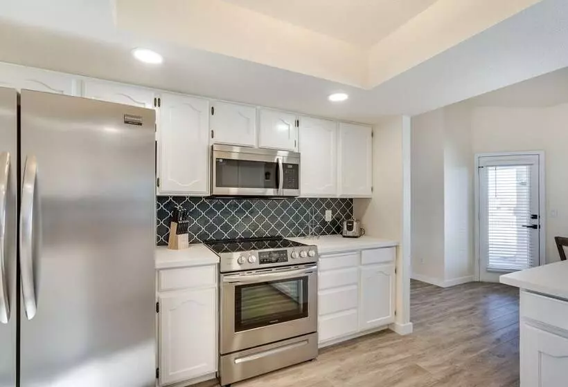 Lake Havasu City Home W/ Private Pool & Gazebo!