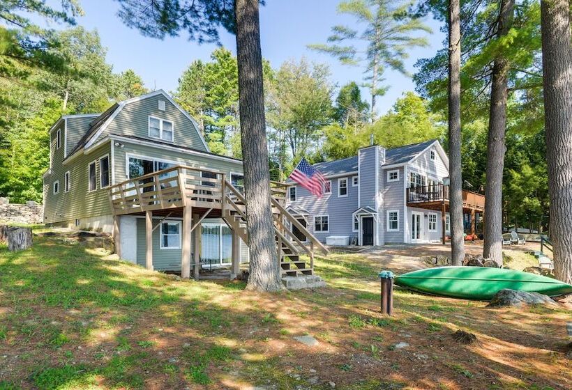 Lakefront Cabin W/ Panoramic Water View & Access