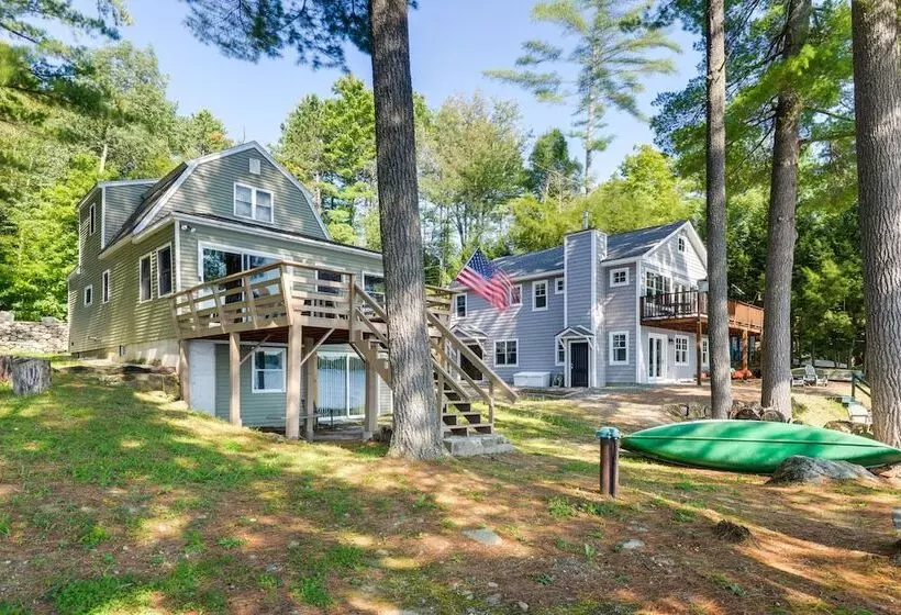 Lakefront Cabin W/ Panoramic Water View & Access