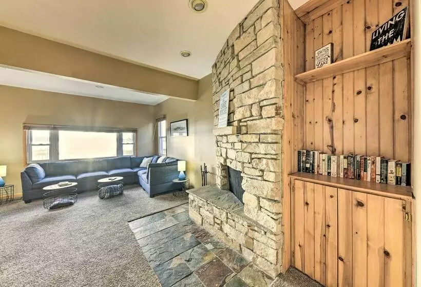 Lakefront Ingleside Home W/ Dock & Kayaks!