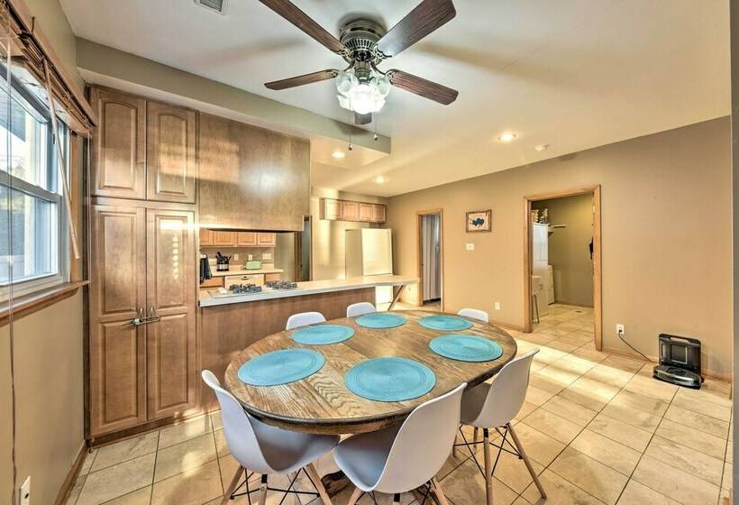 Lakefront Ingleside Home W/ Dock & Kayaks!