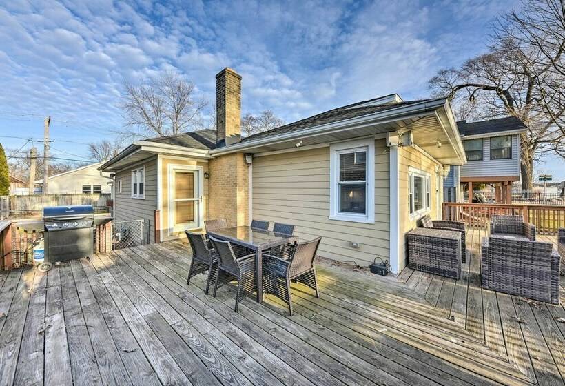 Lakefront Ingleside Home W/ Dock & Kayaks!