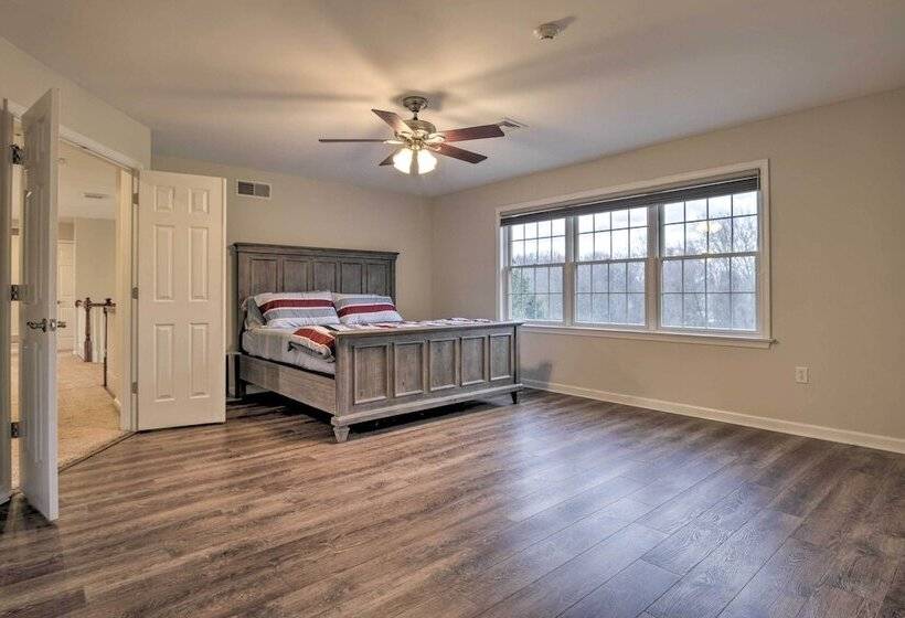 Spacious Hersey House W/ Pool, Fireplace & More!