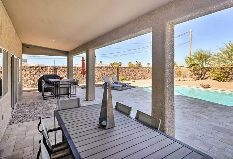 Luxurious Llanos Retreat ~ 1 Mi To London Bridge!