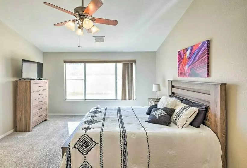 Gilbert Family Home: Games, Private Pool & Patio!