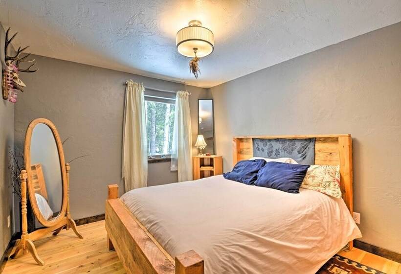 Newly Built Mtn View Cabin: Walk To River!