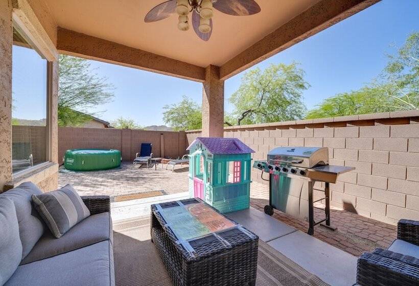 Peoria Home W/ Hot Tub ~ 8 Mi To Sports Complex!