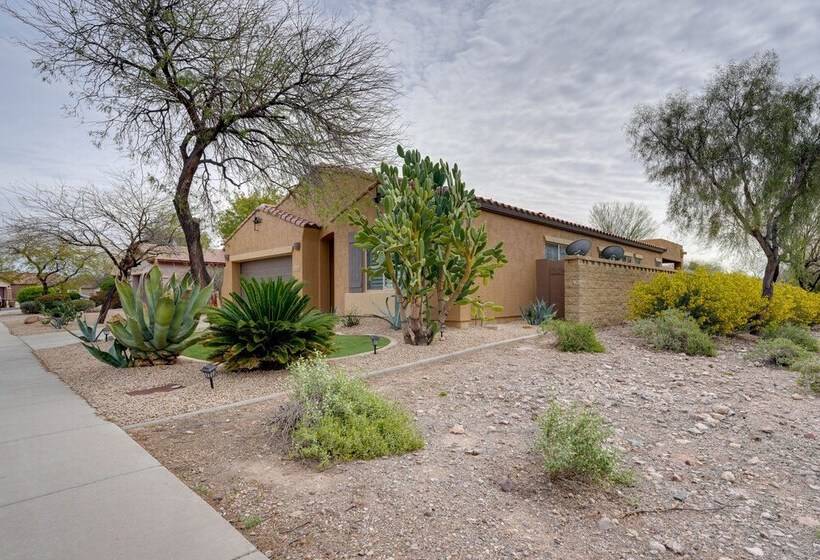 Peoria Home W/ Hot Tub ~ 8 Mi To Sports Complex!